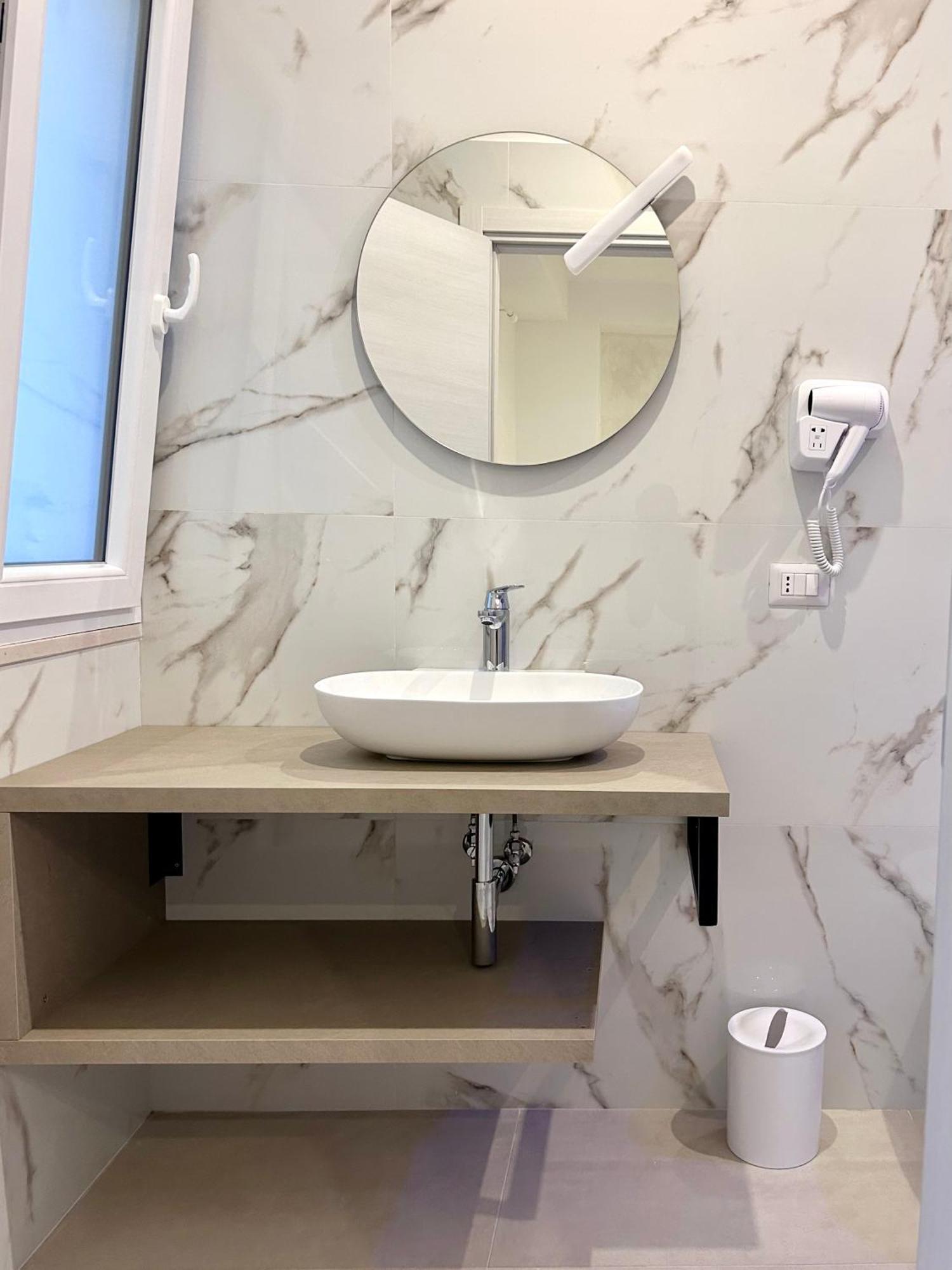 Gemini Luxury Rooms Peschici Esterno foto