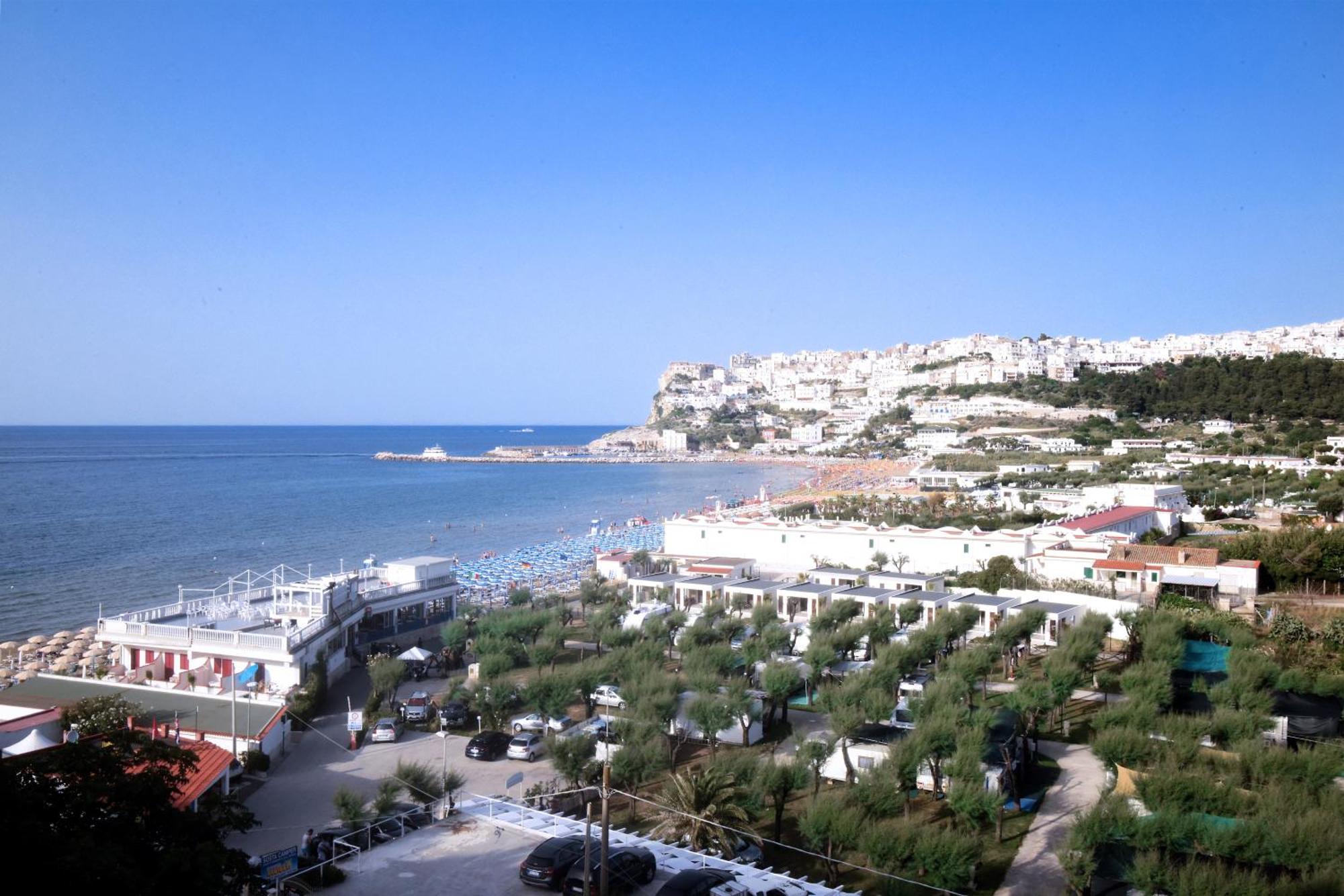 Gemini Luxury Rooms Peschici Esterno foto